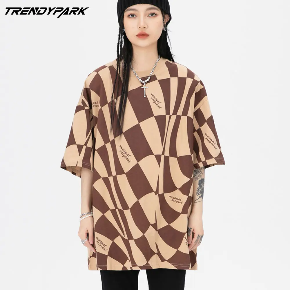 

Oversized T-shirt Twisted Checks Print O-neck Cotton Top Tees 2022 Harajuku Streetwear Casual Short Sleeve Hip Hop Men T-shirt