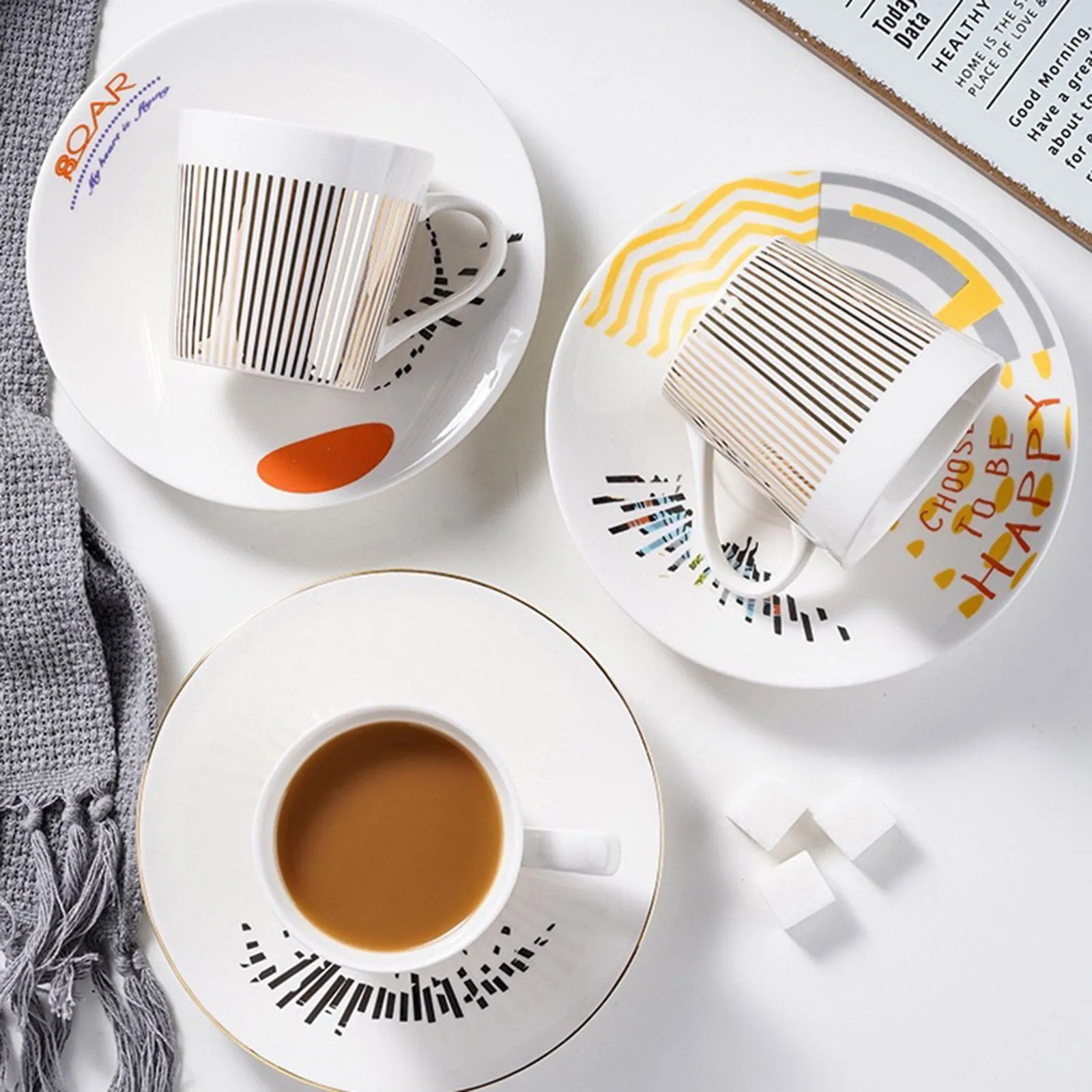 Подвижная кофейная чашка с зеркальным отражением креативная вращающаяся кружка