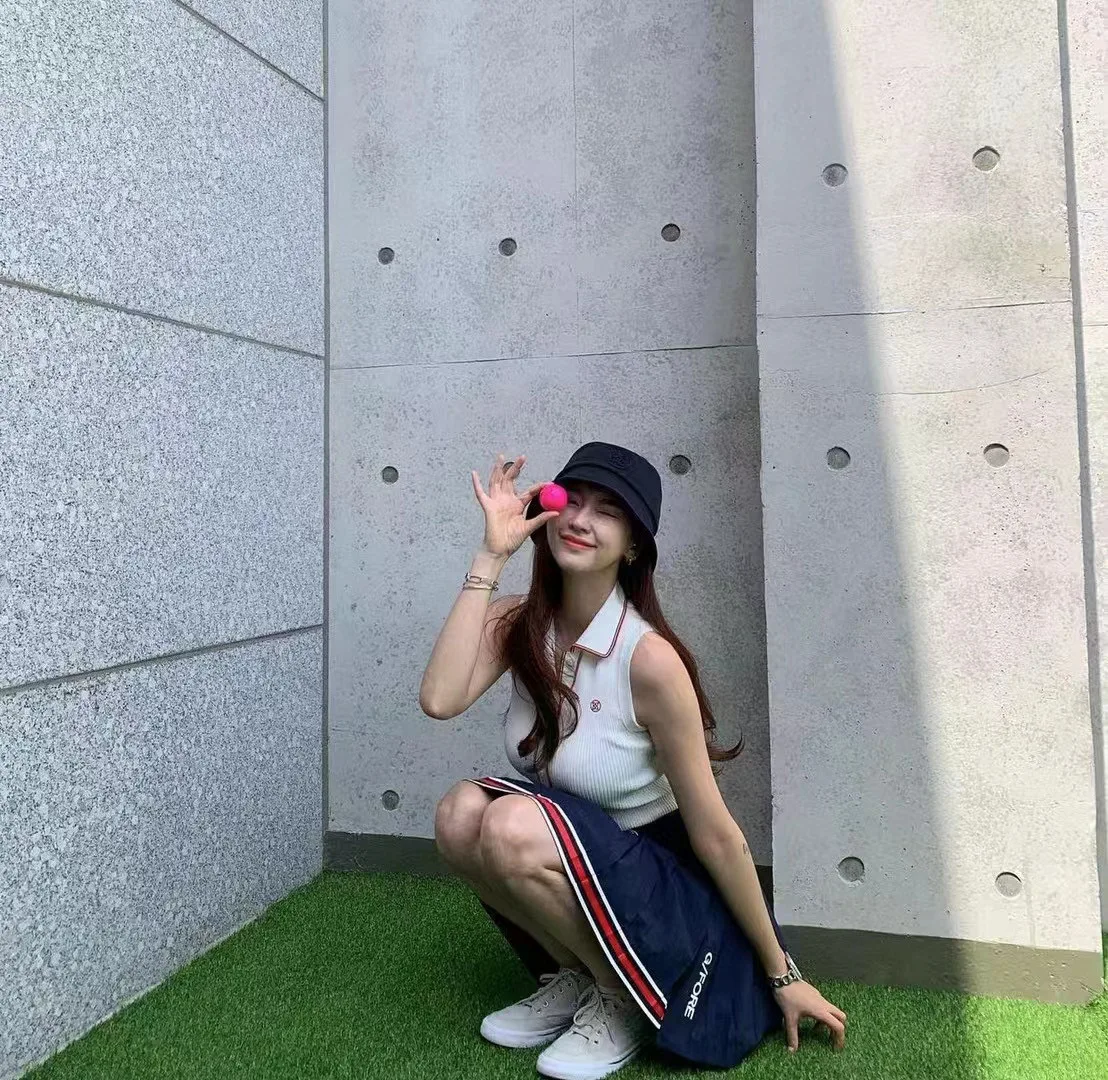 Spring/summer 2022 new golf women's vest knit lapel jacket fine craftsmanship outdoor sports casual women's fashion