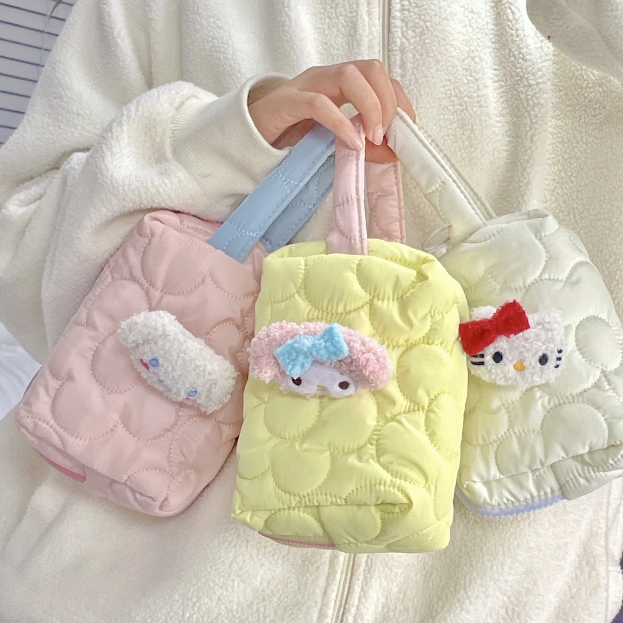 

Sanrio My Melody Cinnamoroll Hello Kitty Cute Fluffy Soft Stuffe Handbags Kawaii Plush Cosmetic Bag Lovely Sweet Girl Dress Up