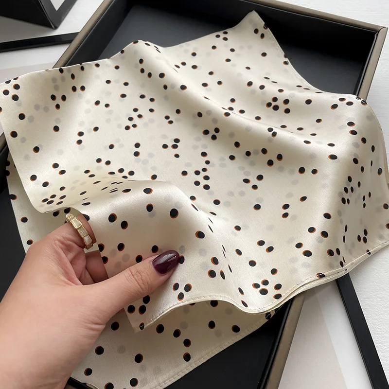 Женский шелковый шарф-бандана в горошек 100%