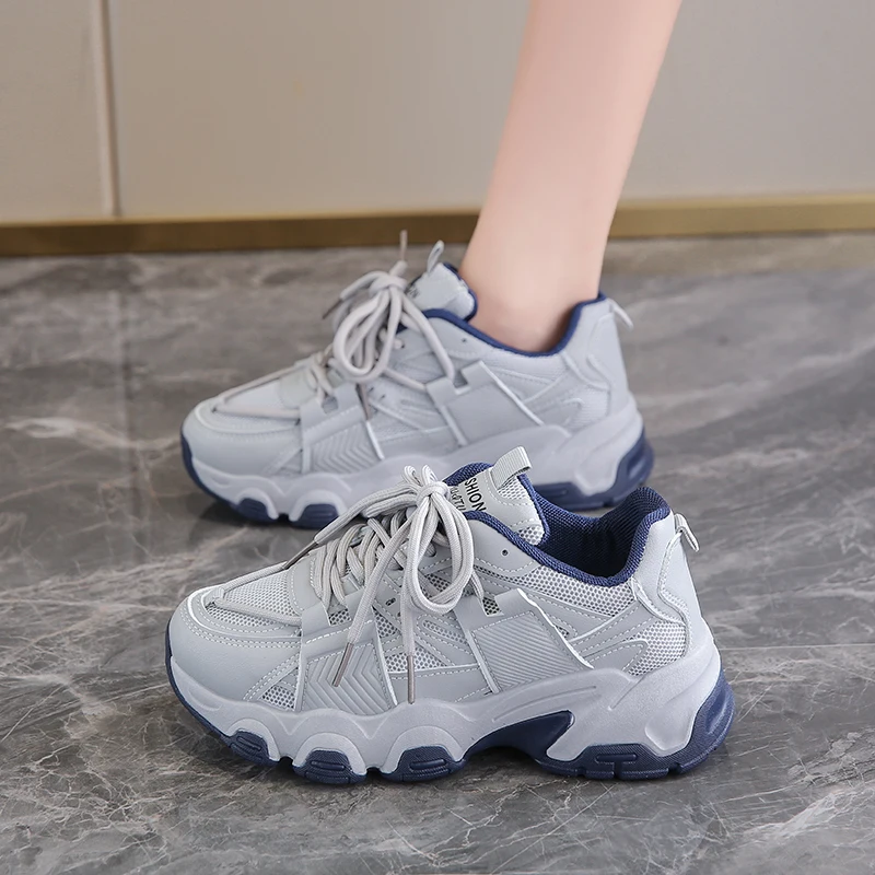 

2023 Women sports shoes casual fashion thick sole autumn new Korean version of Designers Lady Girl