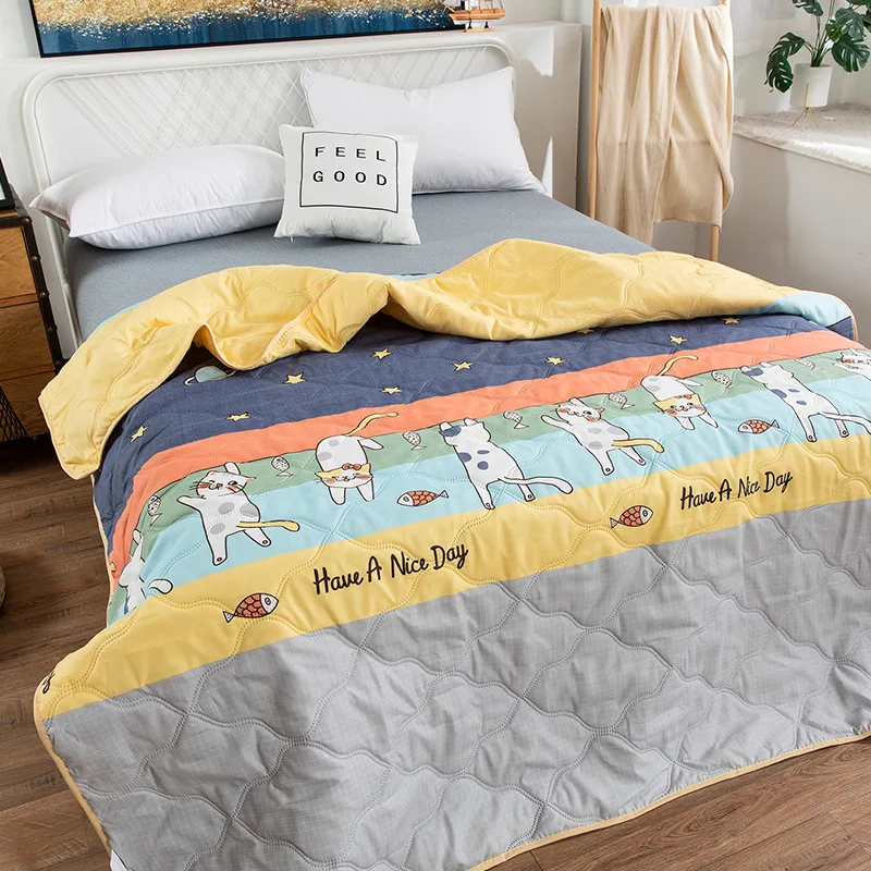 

Lovely Cat Summer Quilt Bedspread Single Bed Soft Comfortable Children Bed Thin Washable Quilts Nap Summer Blanket Duvet Only