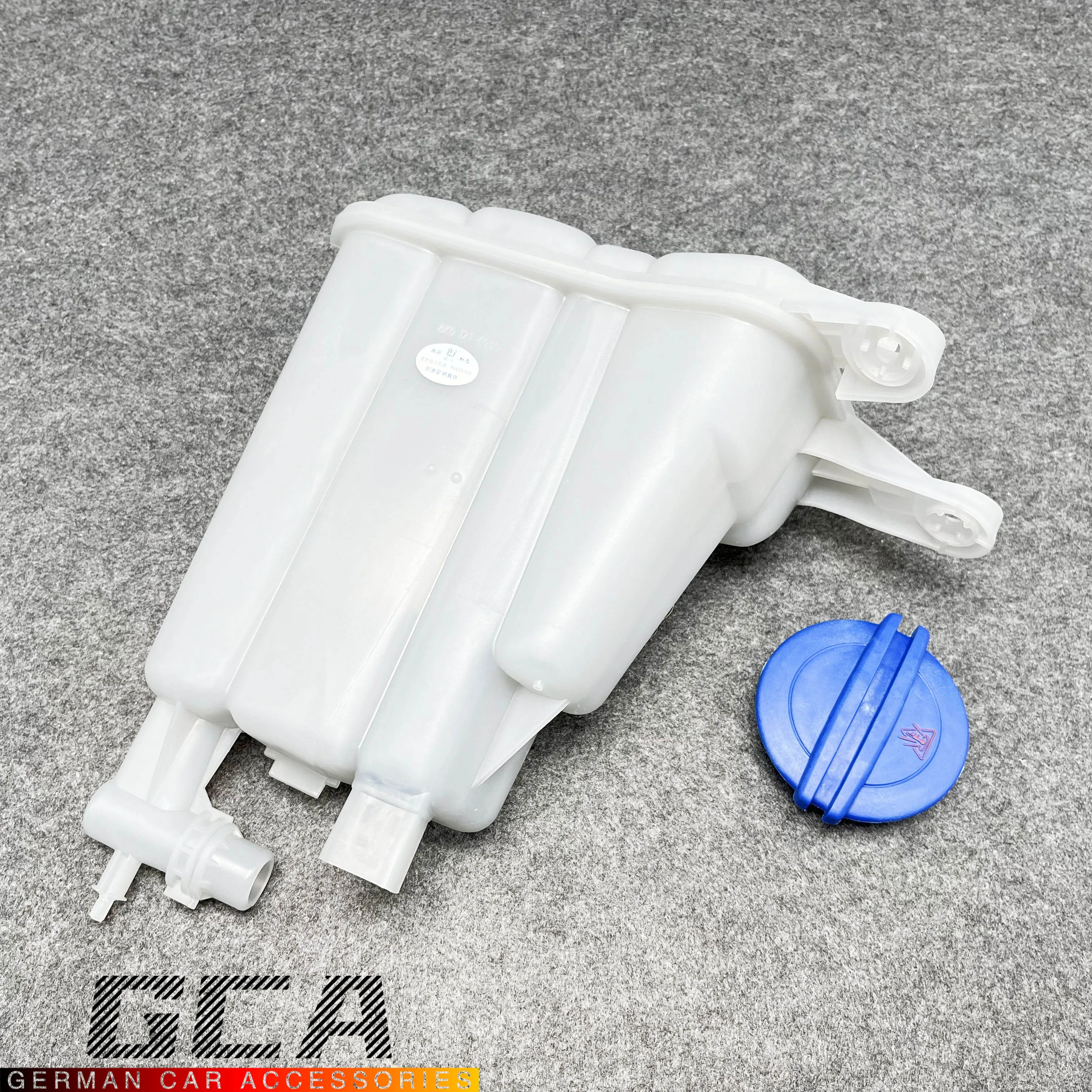 Резервуар для перелива охлаждающей жидкости. Расширительный резервуар бутылки.