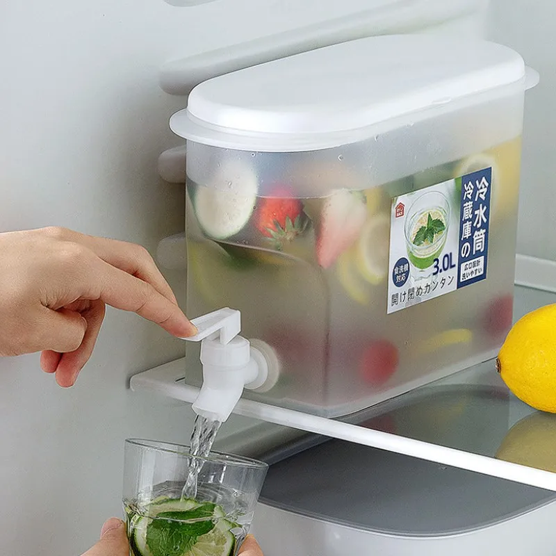

Leak Freezer Water Kettles Juice Lemon Free Pitcher Water Refrigerator Drinkware Drink Beverage Cold Dispenser Jug Water