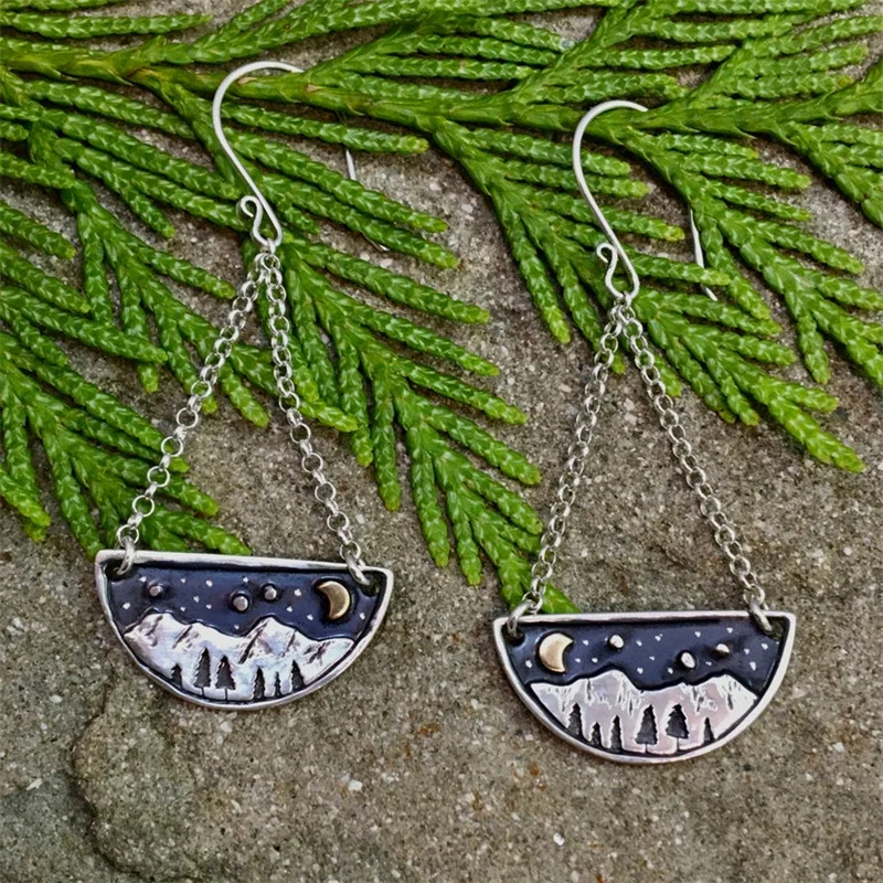 

Sweet Romantic Trees Mountains Stars Moon Pattern Half Circle Pendant Necklace Charm Fashion Women Metal Pendant Gift Jewelry