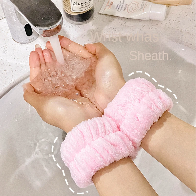 

Face wash wrist strap artifact absorbent to cuff sports wipe sweat bracelet absorbent sleeve wash anti-wet sleeve guard wrist