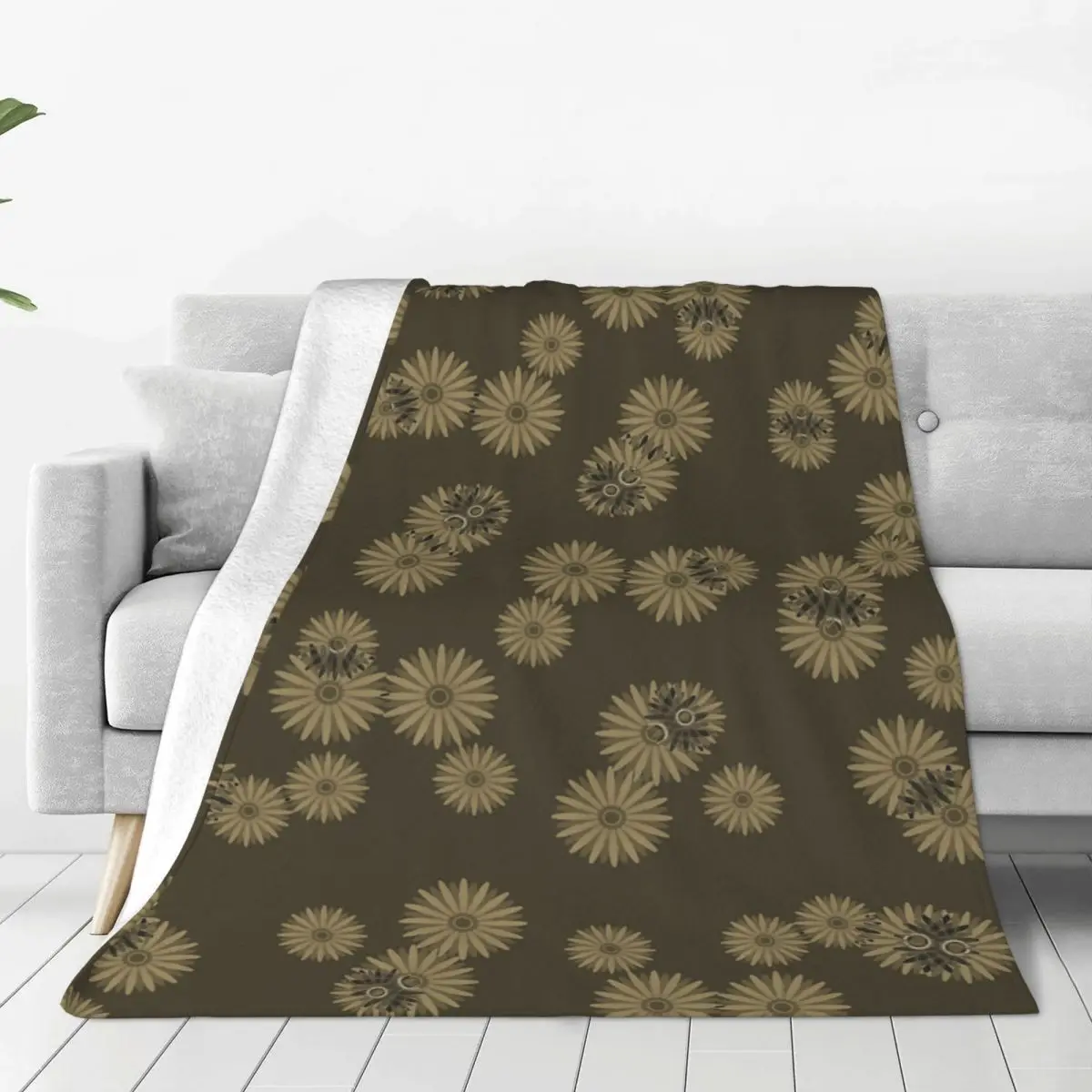 

Chrysanthemum Blanket Ultra Soft Cozy Blooming Flowers Decorative Flannel Blanket All Season For Home Couch Bed Chair Travel