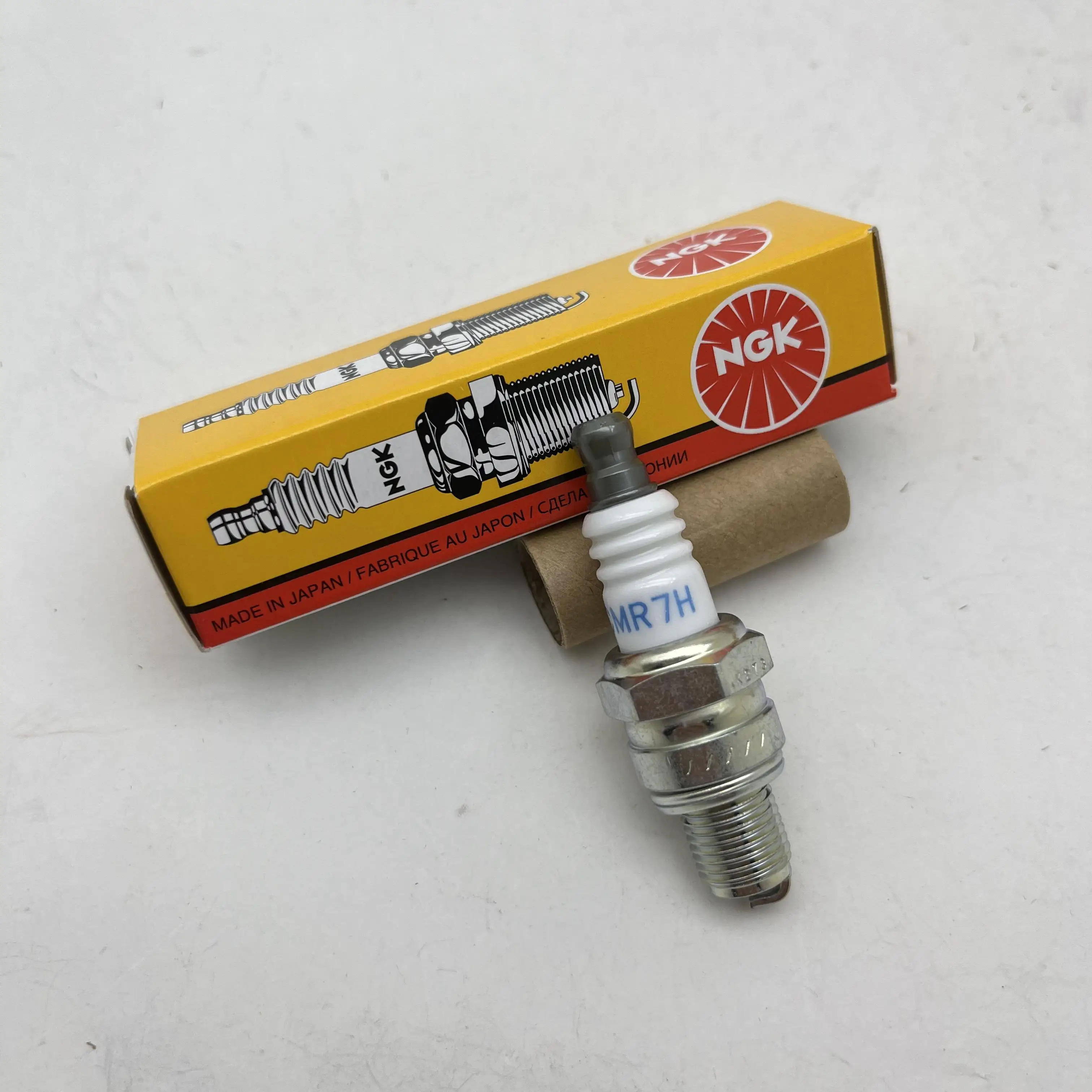 Оригинальная Свеча зажигания CMR7H #3066, модель самолета с дистанционным управлением, модель самолета, яхта, изгороди, газонокосилка, косилка Komatsu, второй полиуретан, 1 шт.