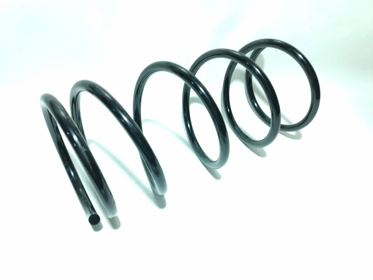 Spring Suspension Front (the price is for 2 (two) pieces ships pairs!) mitsubishi Carisma 1 6 klakson 18008 spring suspension parts shock absorbers |