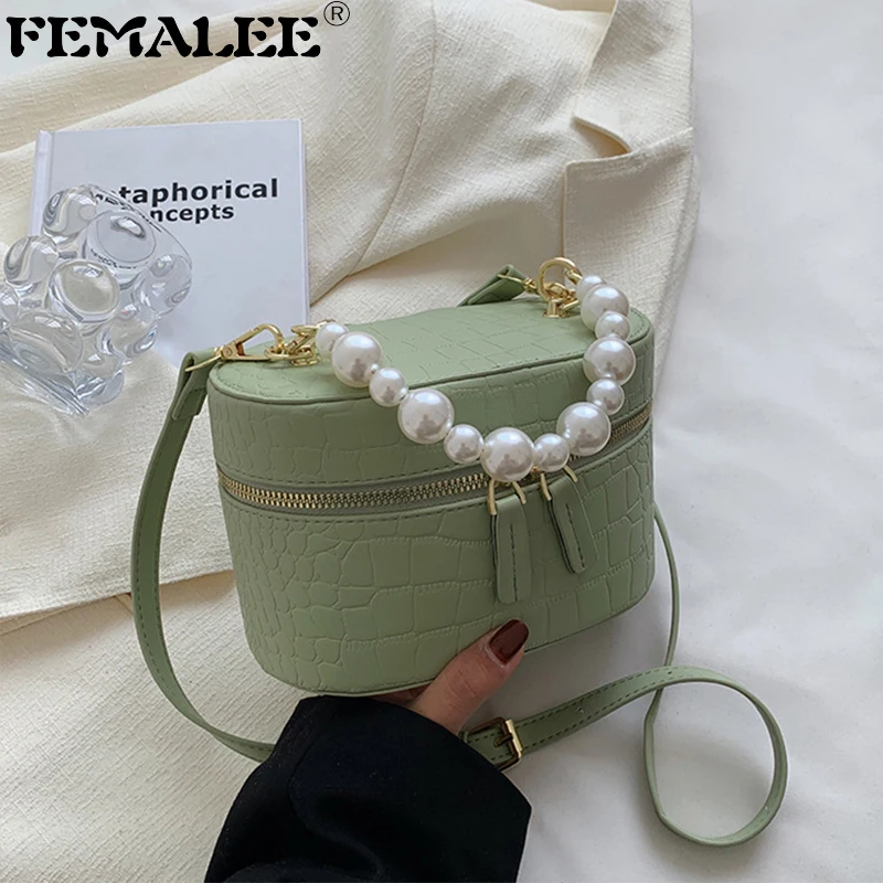 

Брендовые женские дизайнерские сумки-мессенджеры на ремне с жемчужными ручками, роскошные женские сумки с цепочкой, 2022, женские сумки-ведра