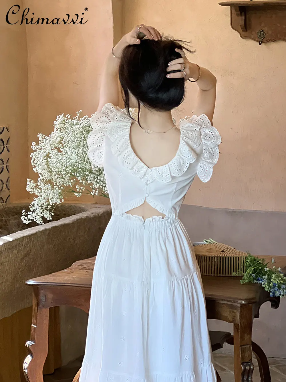 French Style Flying Sleeves White Dress for Women Summer New High Waist Slim White Dress Mid-Length Elegant Women's Lace Dress