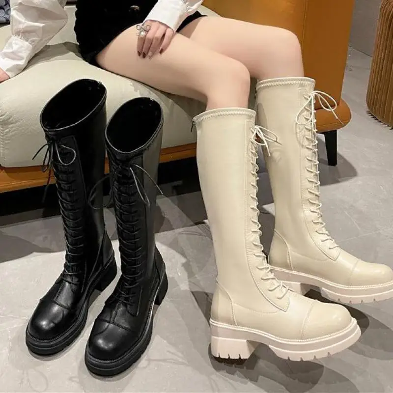 

Женские сапоги до колена на платформе, с перекрестной шнуровкой