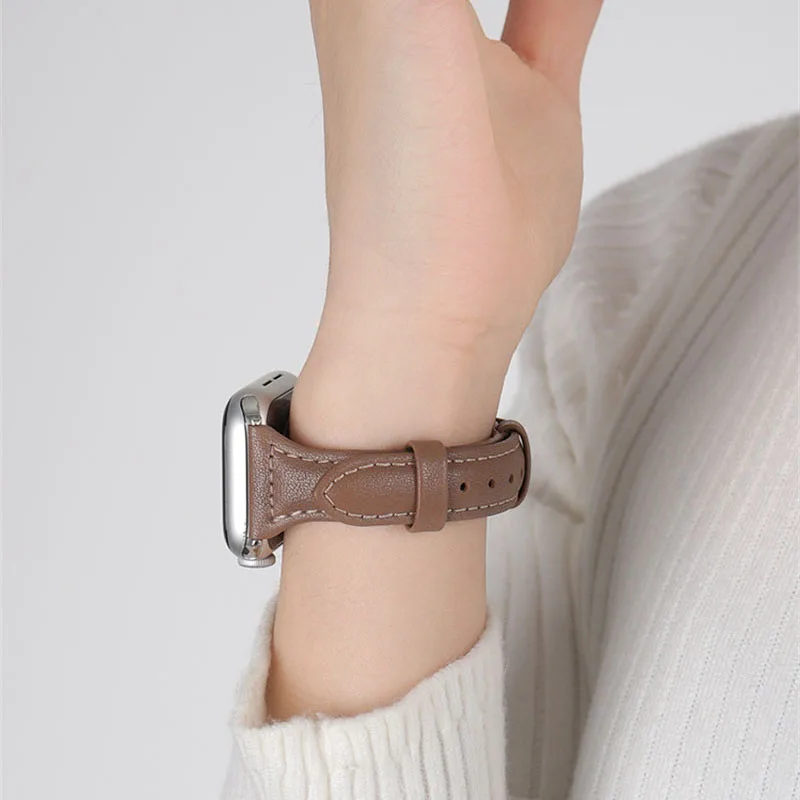 

Genuine Leather Watch Band for Apple Watch Band 45mm 41mm 40mm 44mm 38mm 42mm for iWatch Series 7 SE6 5 4 3 2 1 Woman Strap