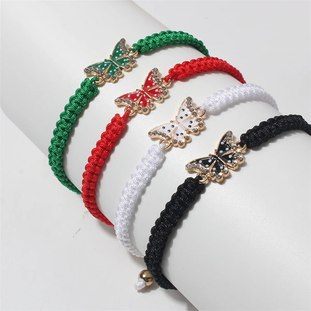 

Handmade Braided Rhinestone Butterfly Bracelets For Women Charm Sweet Animal Red Black Rope Chain Bracelet Simple Party Jewelry