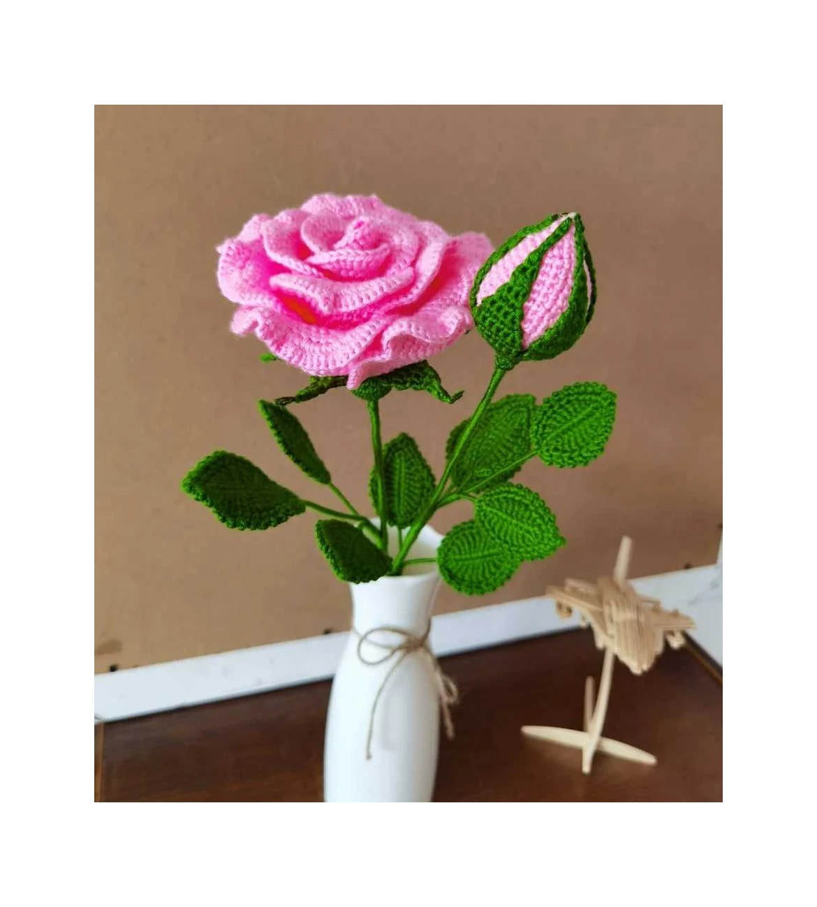 

Customized Cotton Thread Red Rose Handmade Flowers Crochet Artificial Flower