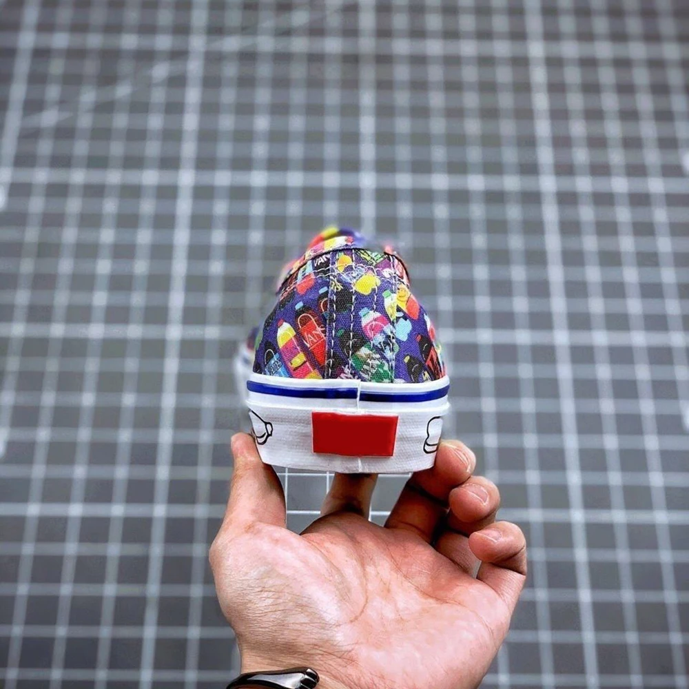 

Coca-Cola soda bottle skateboard shoes Coke sports shoes men and women's casual lovers printed trend sports shoes