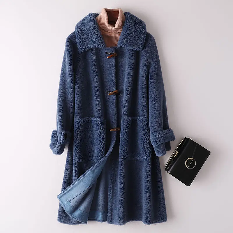 Winter Real Fur Coat Women Horn Button Plush Genuine Lamb Fur Liner Overcoat Natural Sheep Shearing Wool Jacket Female Clothes