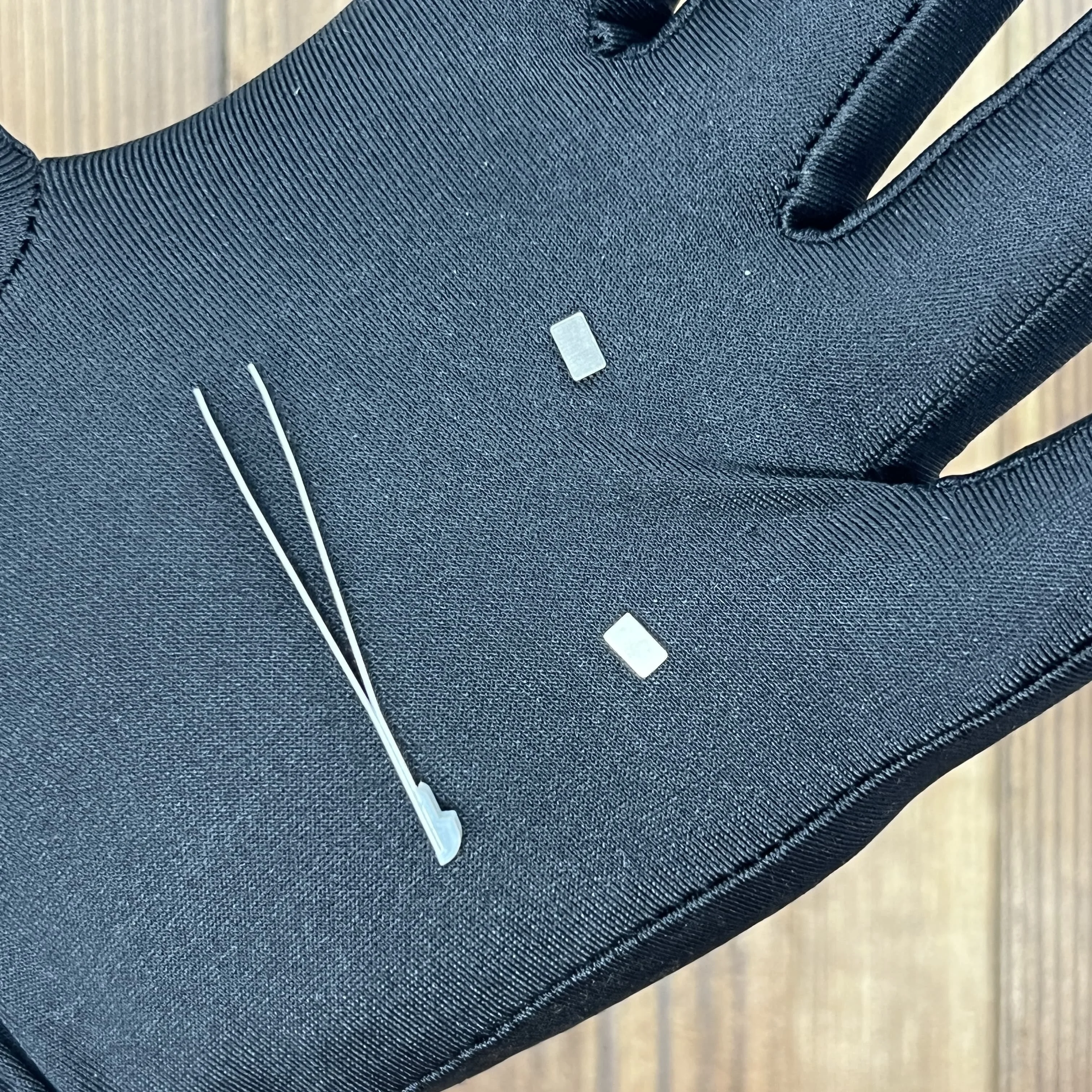 

Магниты и пинцеты для Leatherman Free P4/ARC