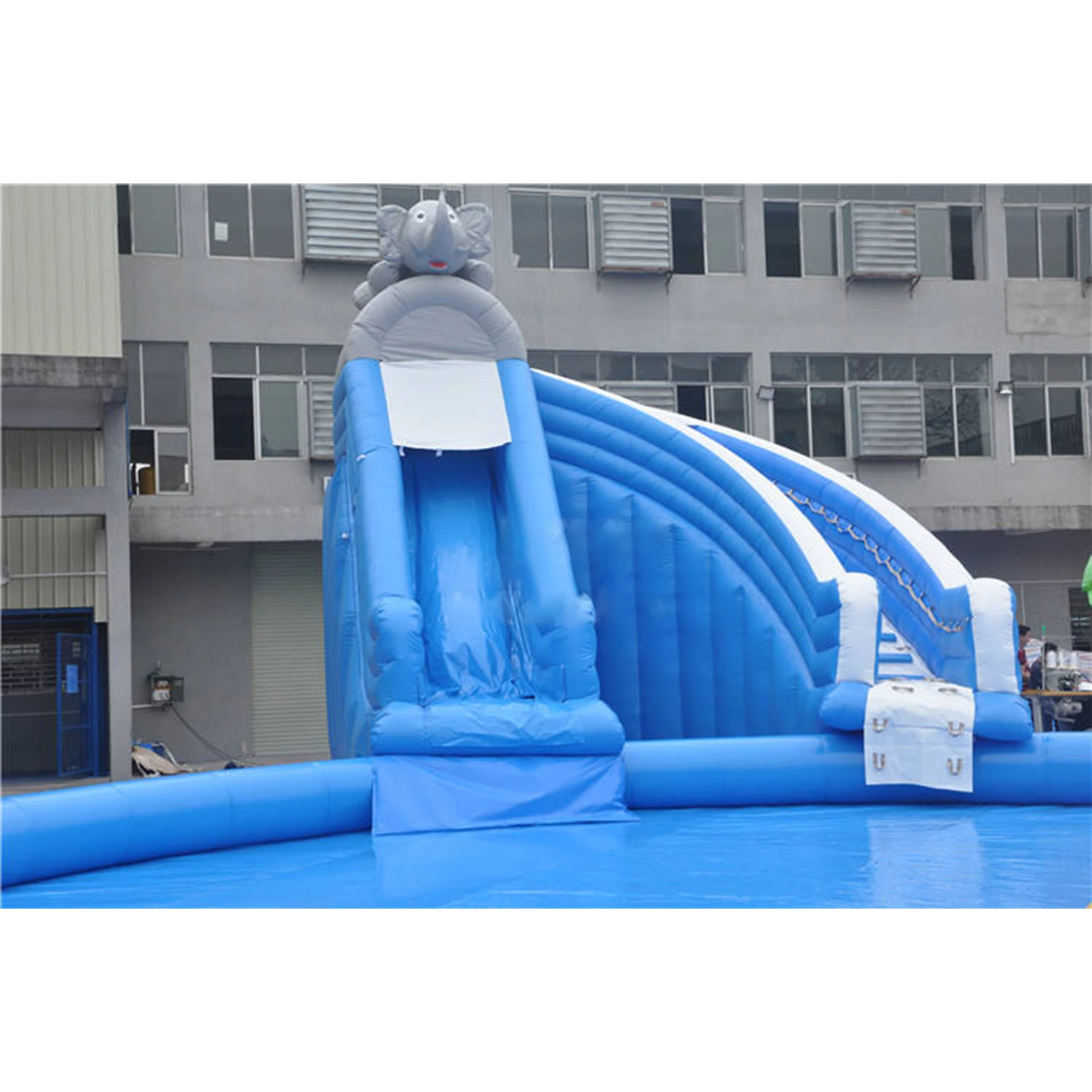 Уличный гигантский прыгающий домик с плавательным бассейном надувные