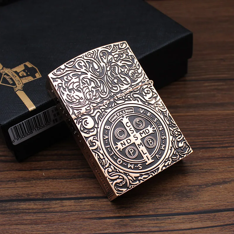 

Zorro Large Kerosene Windproof Lighter Constantine Armor Lighter Six-sided Carved Cigarette Accessories High-end Men's Gift