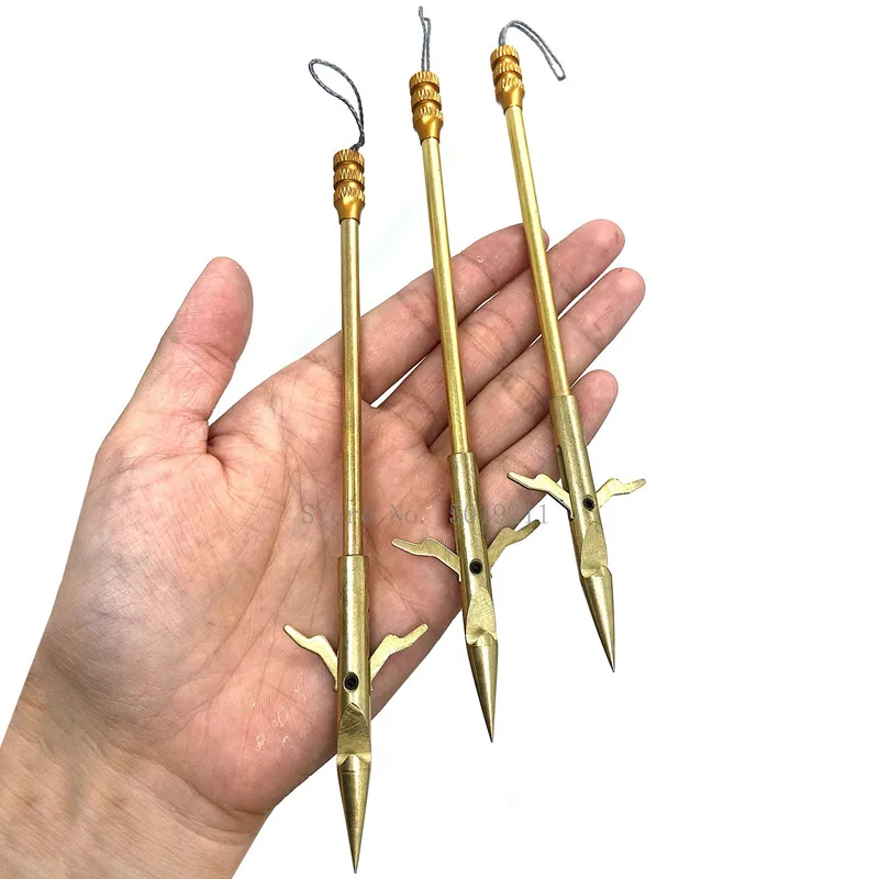 

2pcs New Outdoor Hunting Fishing Tools Darts Catapult Detachable and Easy To Carry Fishing Accessories