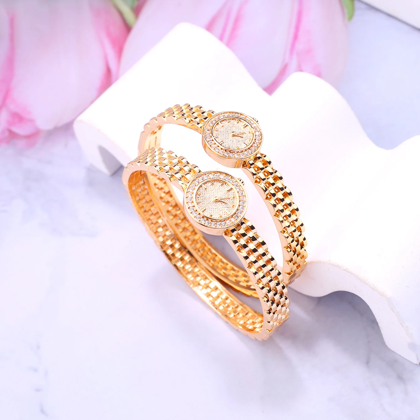 Новый элегантный и благородный женский браслет часы Медный позолоченный