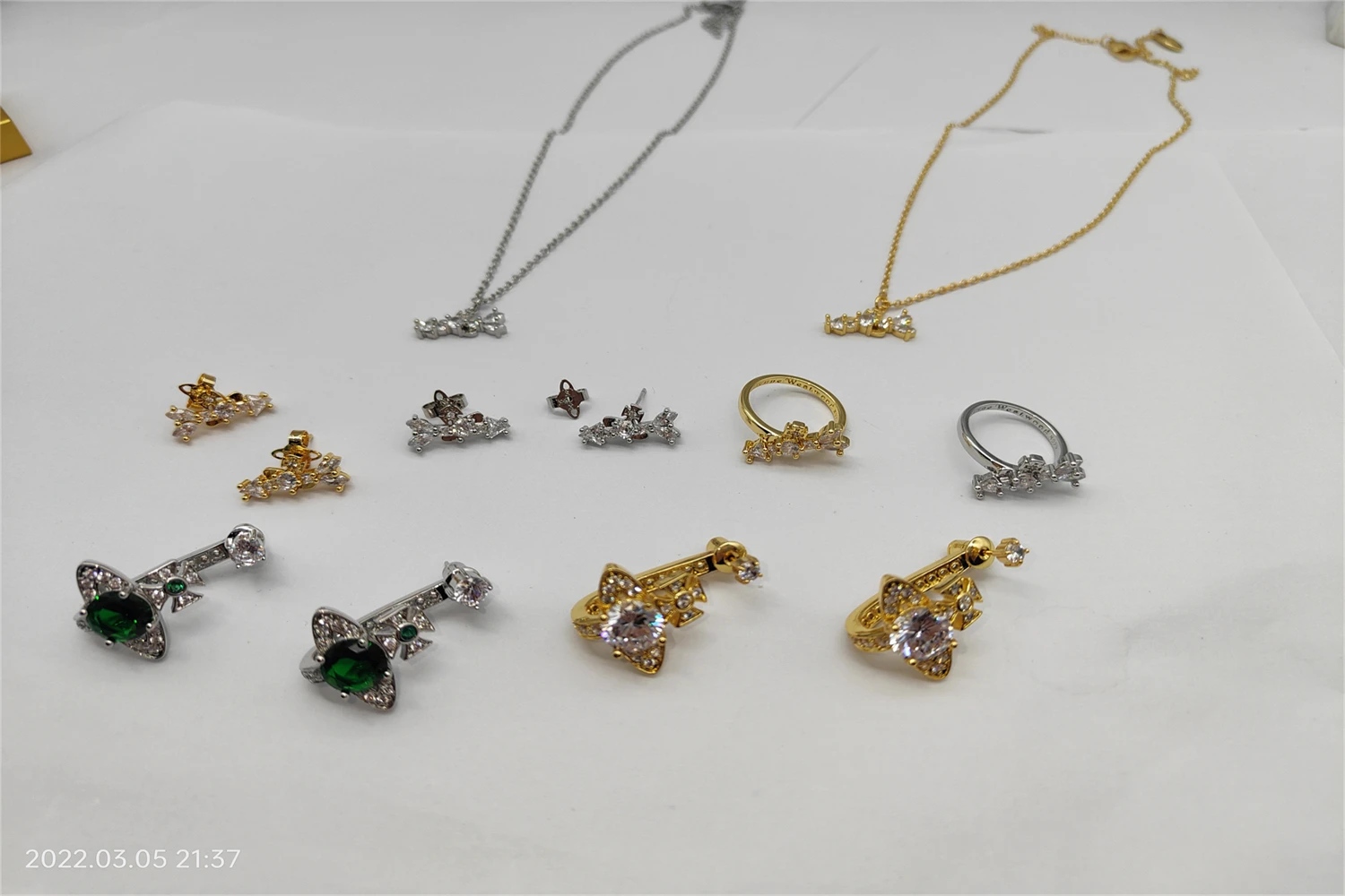

Luxury Little Saturn New Hot Sale Jewelry Set, Fashion Luxury Punk Women's Accessories