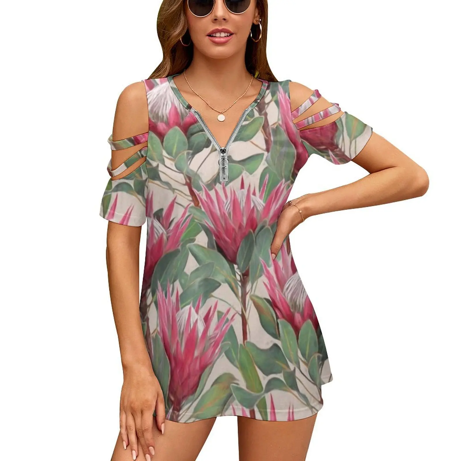 

Женский топ на молнии с открытыми плечами и коротким рукавом