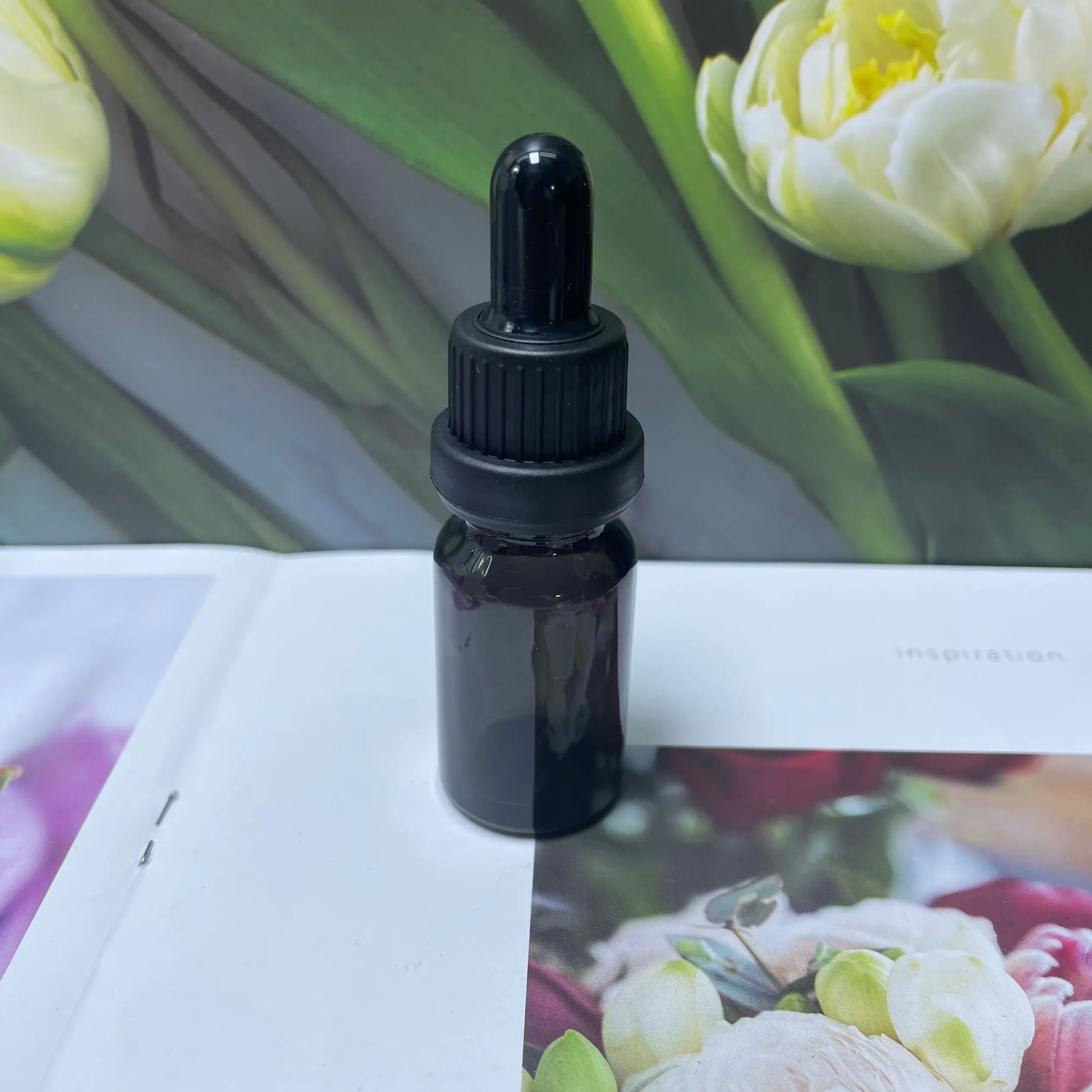 

3 шт. 5 мл 10 мл 15 мл 20 мл 30 мл 50 мл 100 мл черная зеленая синяя Янтарная матовая стеклянная бутылка с бамбуковым мелким распылителем крышка насоса