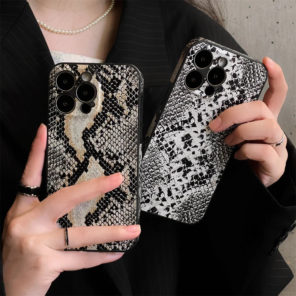 

USLION Luxury Snake Skin Texture Phone Case For iPhone 14 13 12 Pro Max Shockproof Soft TPU Python Style Back Cover For iphone11