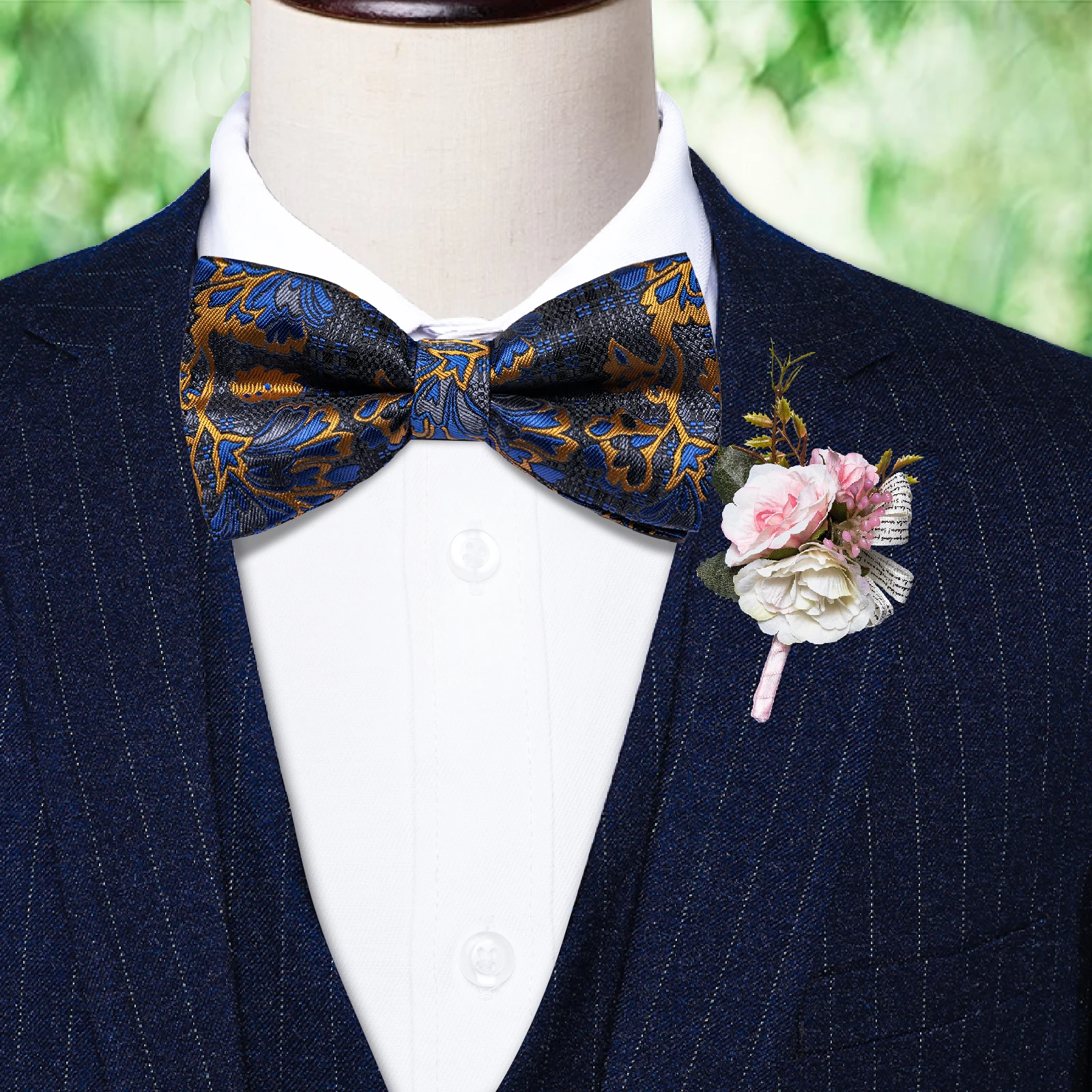 

Exquisite Pre-tied Bowties for Man Shirt Waistcoat Accessories Wedding Silk Gold Blue Paisley Men Necktie Butterfly Knot Decor