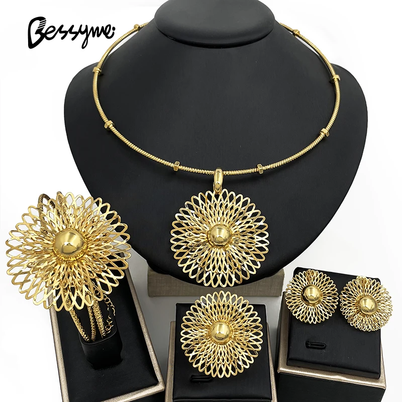 

Luxury Gold Color Jewelry Sets For Wome Elegance Round Pendant 18k Gold Plated Dubai Necklaces Jewelry Wedding Party Accessories