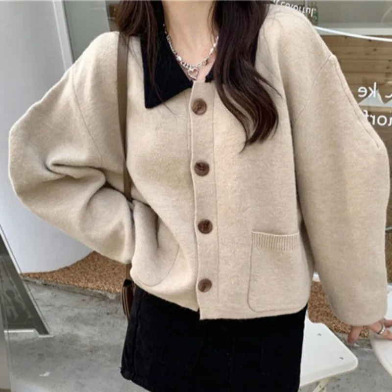 Ленивый универсальный свитер с воротником-поло контрастного цвета кардиган