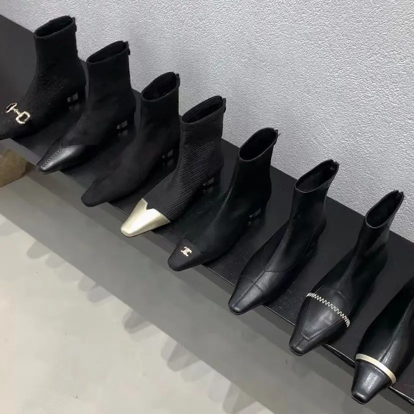 

Black Cool Women Ankle Boots Flock Stretch Shoes Round Flats Low Heels Back Zipper Dress Shoes Woman Metal Chain Short Botas 39