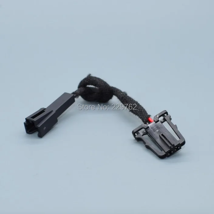 

Shhworldsea 2-контактный внутренний светодиодный светильник, разъем для дверной лампы, разъем для номерного знака багажника 1j097вода 3B0972712 для VW Audi Skoda