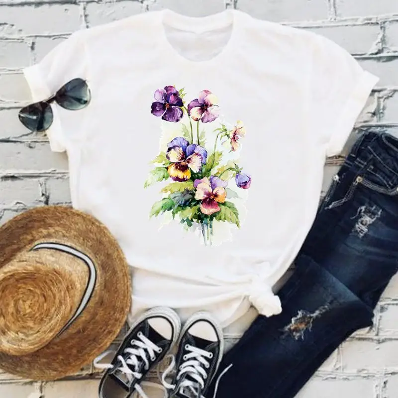 

Футболка женская с коротким рукавом, повседневный топ в стиле 90-х с акварельными цветами, модная рубашка с графическим принтом, на лето