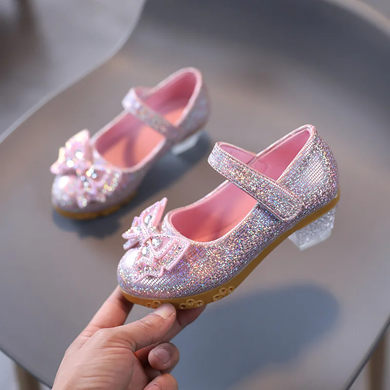 Рисунок 3 - Туфли принцессы с кристаллами для девочек