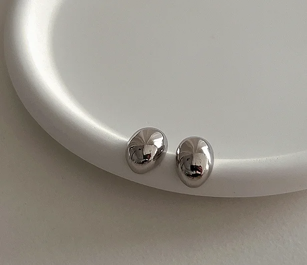 

Серьги-гвоздики из титановой стали, розовое золото 2023 пробы