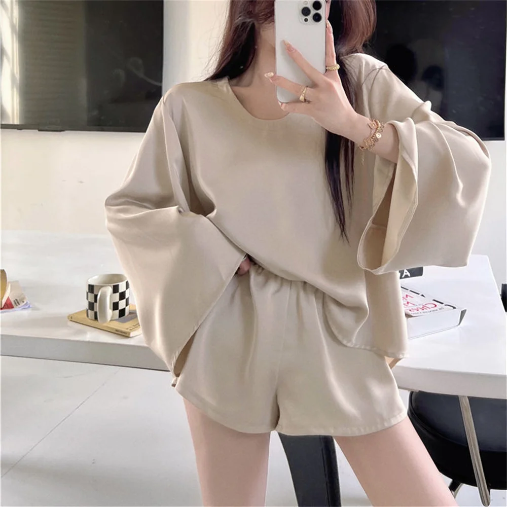 

MOYUNI милый удобный женский повседневный комплект из двух предметов 2022 OL Свободный Топ с длинным рукавом модные новые шорты рабочая одежда ле...