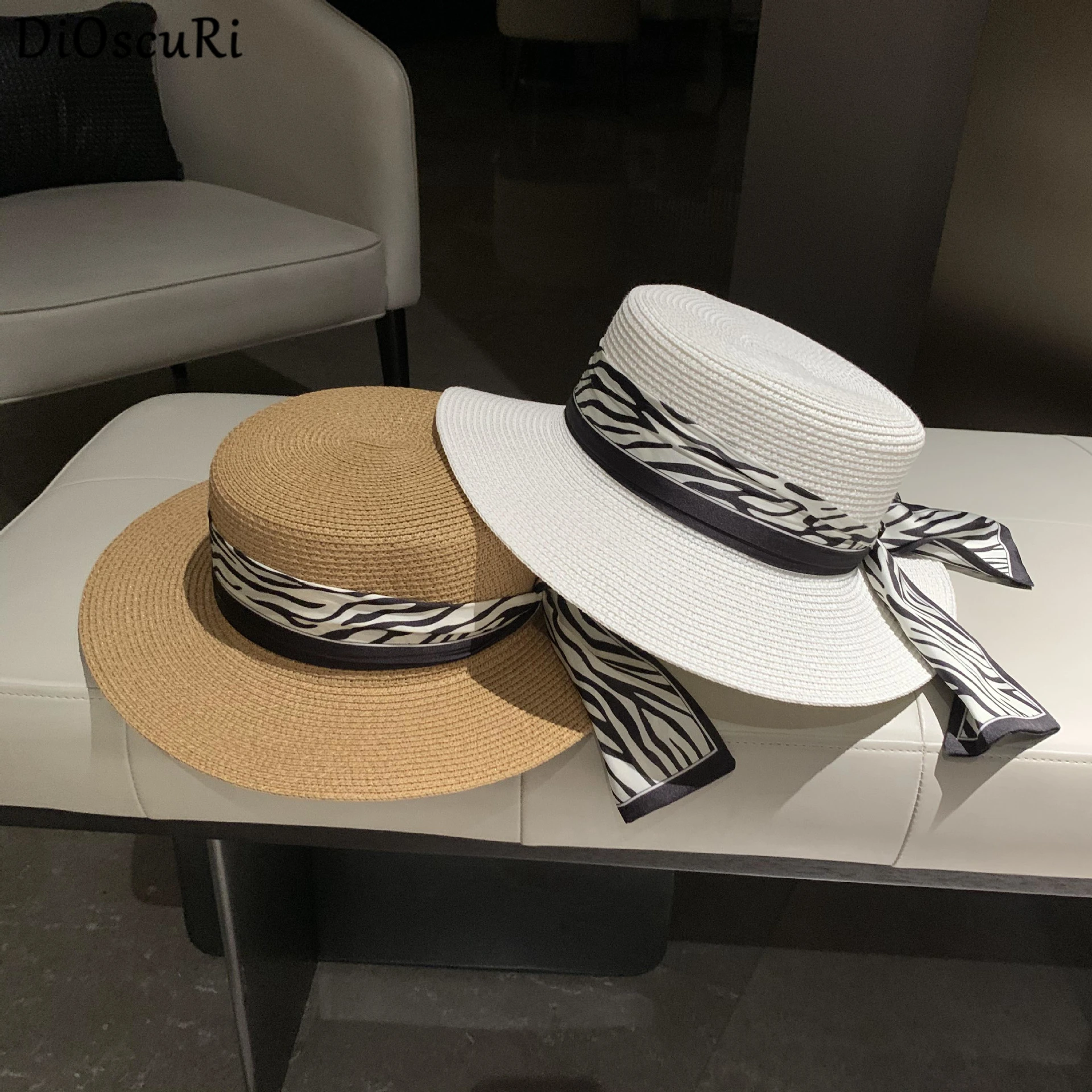 

Raffia UV Protection Beach Women's Straw Hat Silk Scarf Print Flat Top Women's Panama Straw Hat Vacation Casual Women's Sun Hat