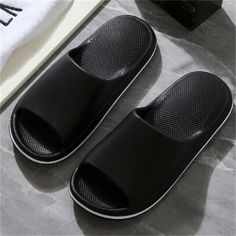 New large women's slippers couples fashion thick-soled lightweight breathable comfortable sandals water sports women sandals