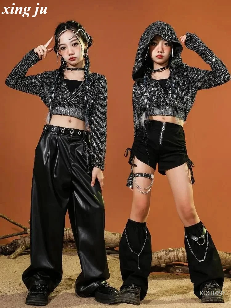 Фото Xing Ju Girl Group куртка с капюшоном и блестками, кожаные брюки, шорты для уличных танцев, комплект одежды для подиума, детский костюм для джазового танца №1