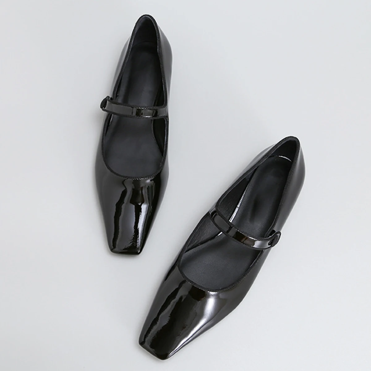 

Luxury 2022 Summer Leather Mary Jane Shoes For Women Square Toe One Word Belt Solid Color Flat Shoes Elegant Shoes Pumps Female