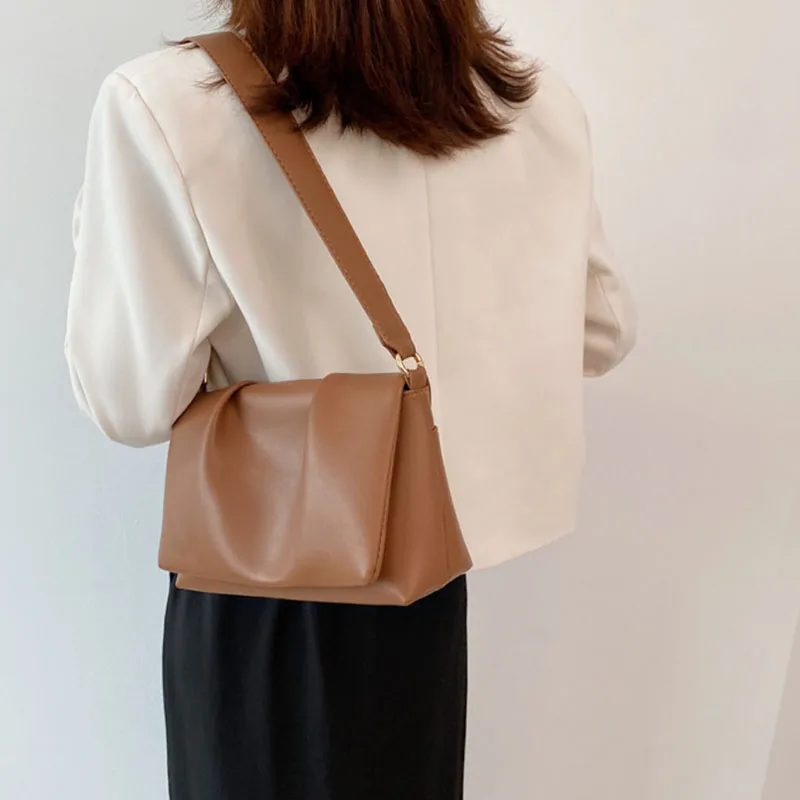 Women's Satchels Handbags Shoulder Bags PU Flag Casual Bag for Women 2023 New Cloud Design Fold Chain Bags Purses and Handbags