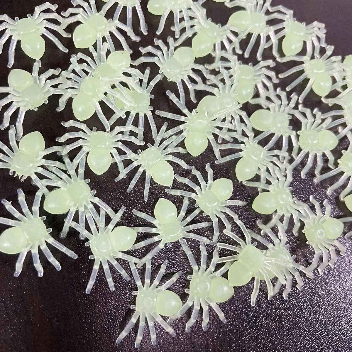 20/50/100 шт. черный мини-паук с привидениями |