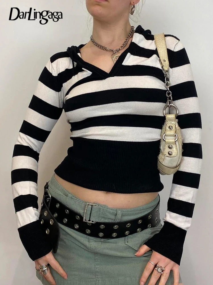 

Darlingaga Casual Black White Stripe Hooded T-shirts Female Basic Slim Sweats Tops Harajuku Pullover Korean Fashion Autumn Tees