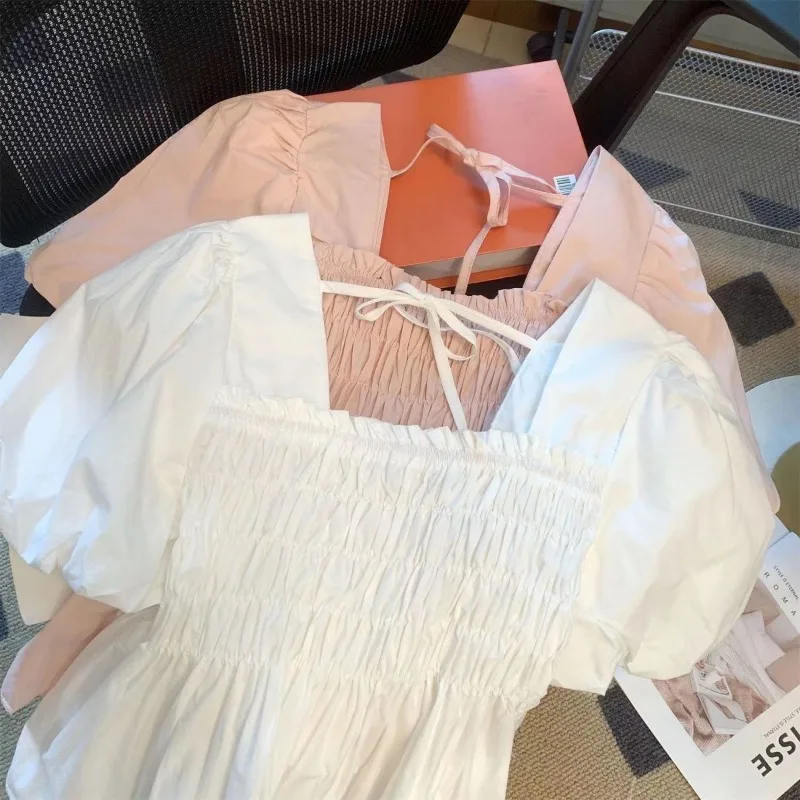 Блузка женская с квадратным вырезом коротким рукавом и шнуровкой