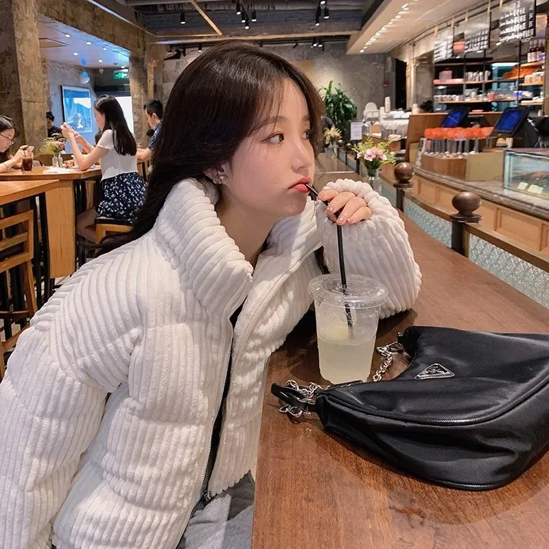 Зимнее женское вельветовое пальто большого размера с длинным рукавом однотонная