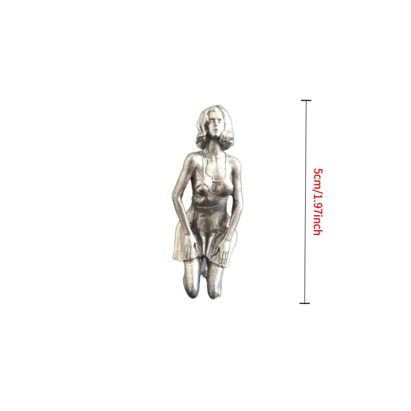 

Медная статуэтка леди